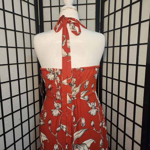NWT Taylor Women's High Low Dress in Red and White Floral - Picture 4 of 5